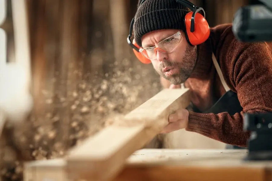 How Carpentry Services Support Foundation Structures in Mercedes, TX
